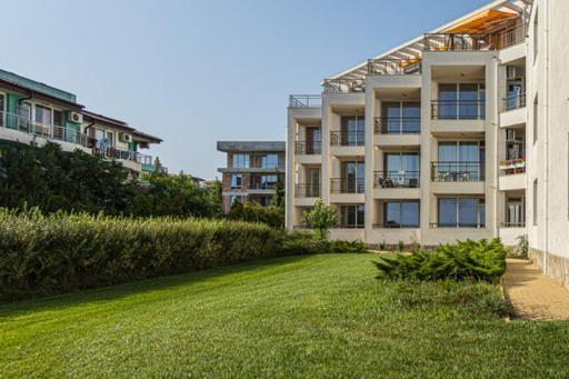 Апартамент Малена Сарафово Burgas Ngoại thất bức ảnh